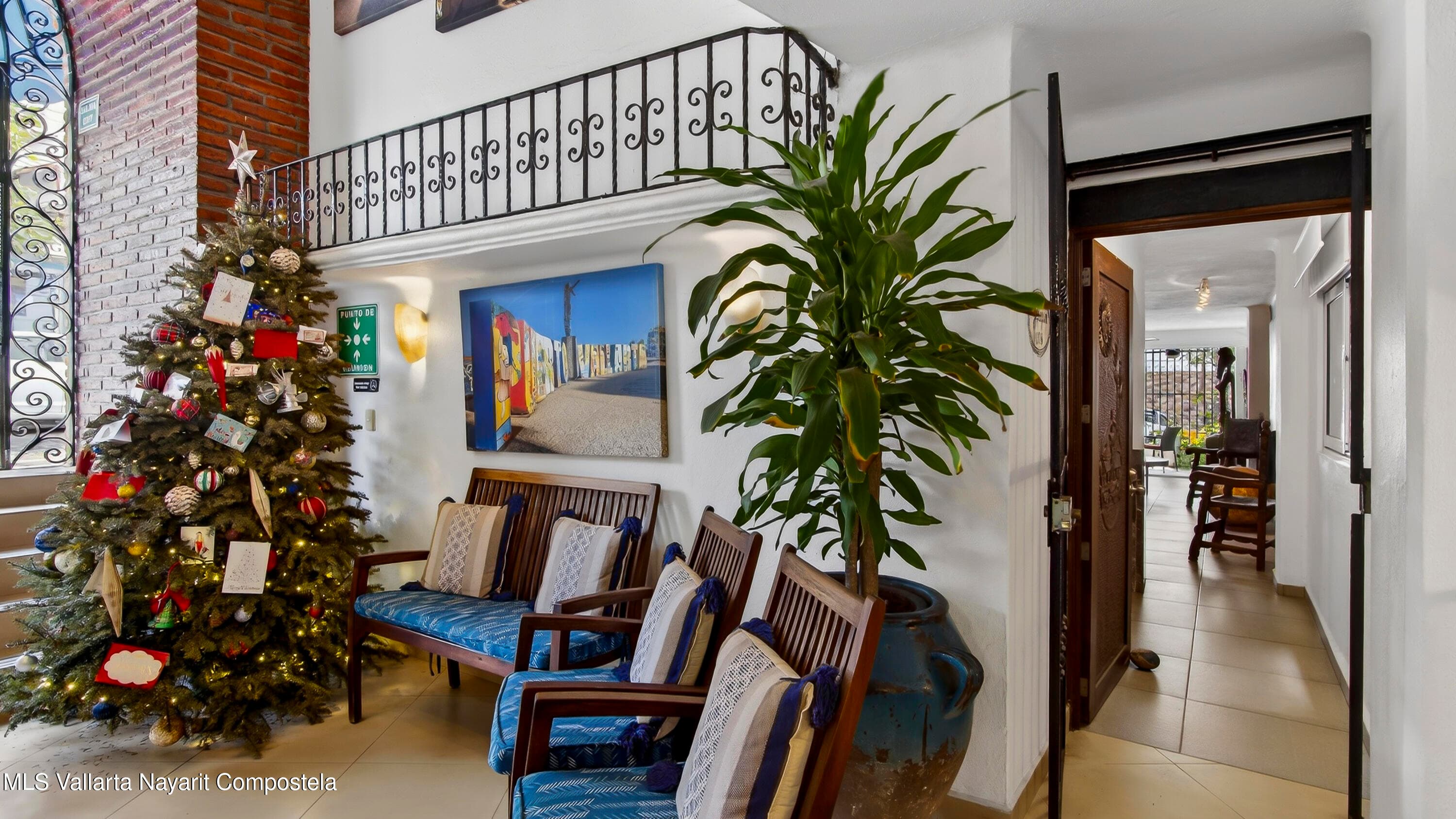 La Palapa 106