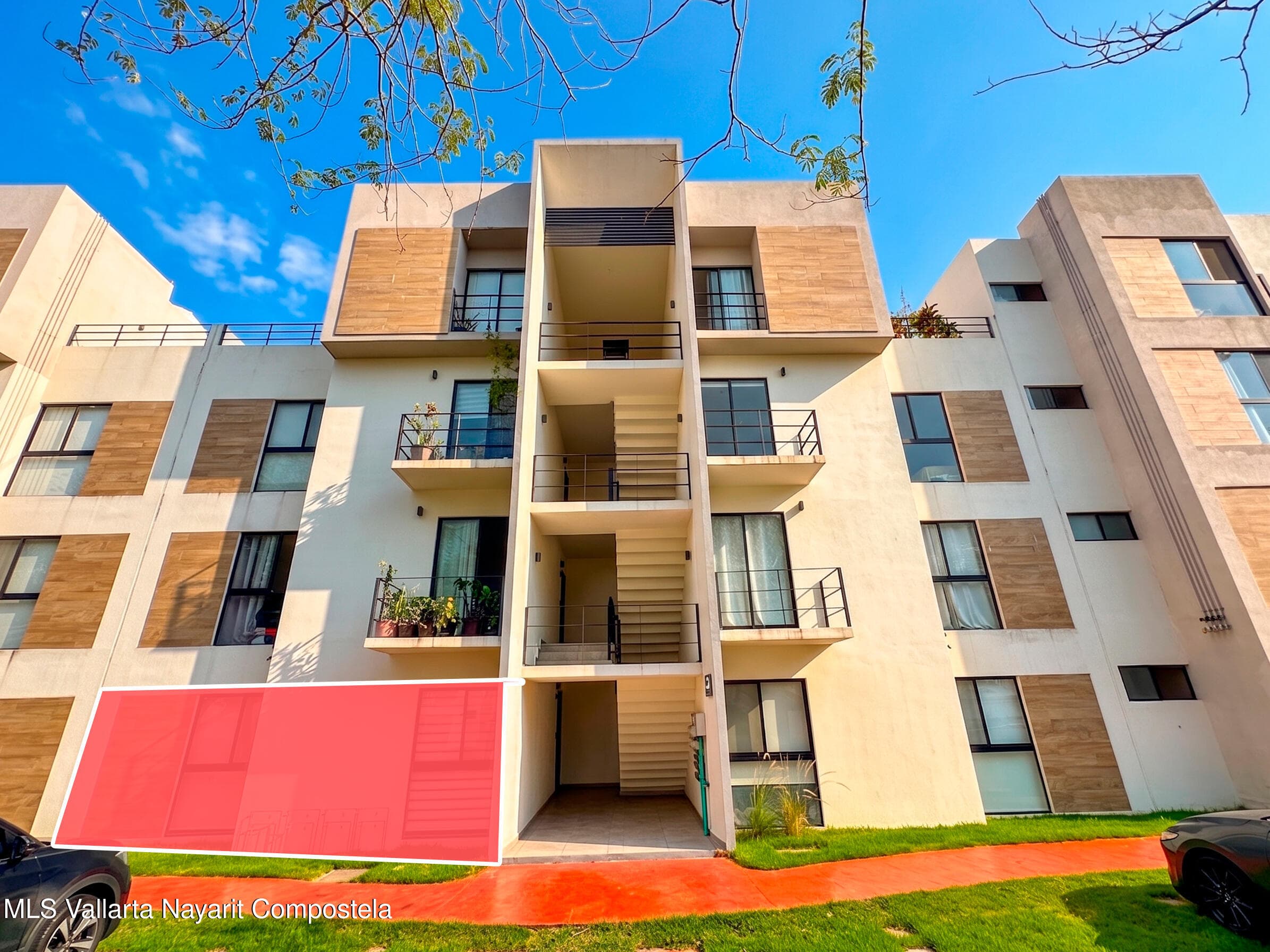 Condo Roble